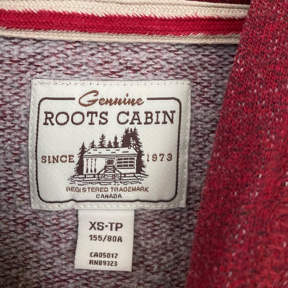 Roots Cabin Collection Original Pullover Hoodie XS Maroon Canadian Cozy Fall - Picture 4 of 11